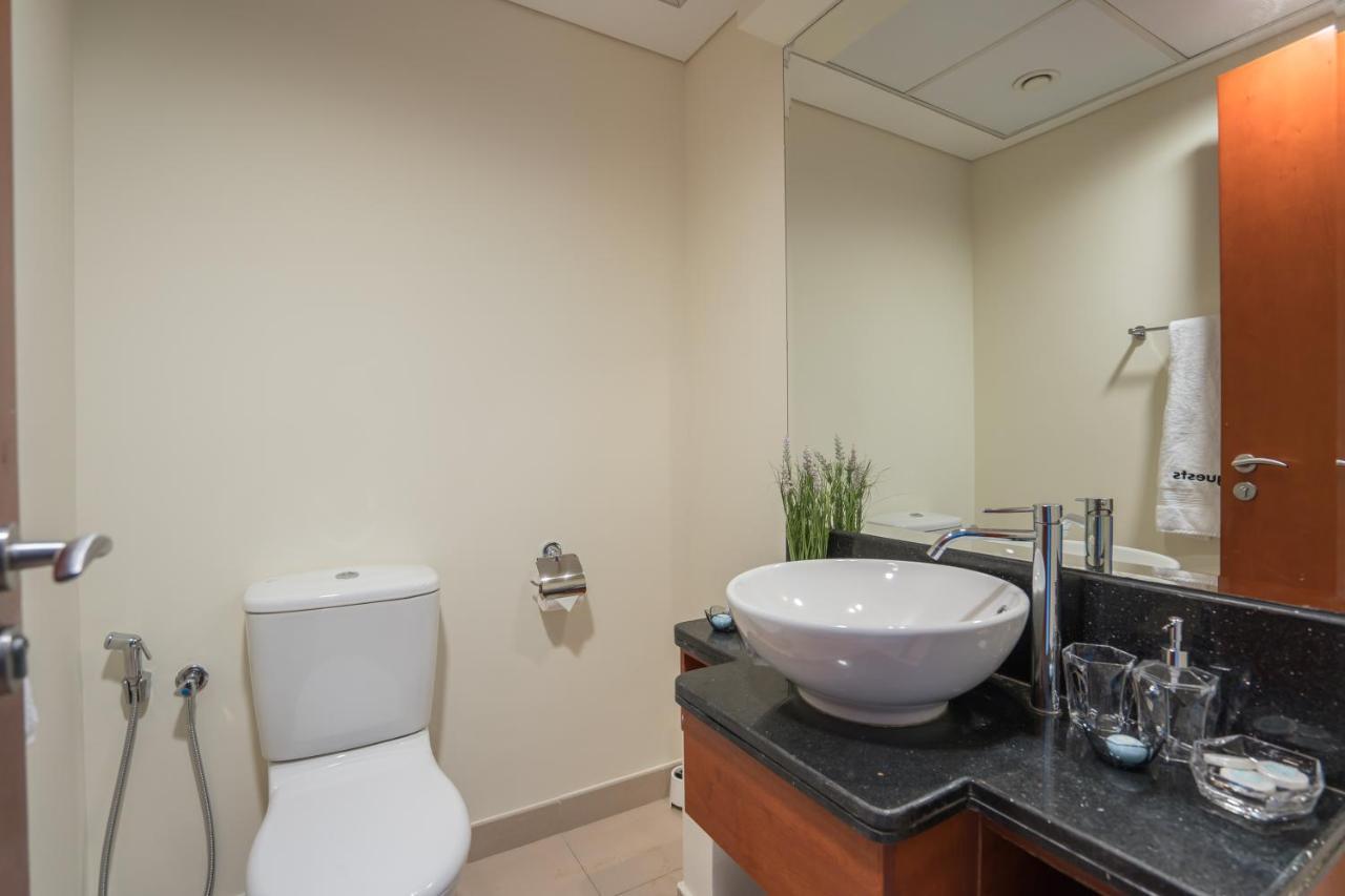 Higuests - Luxury Apartment In The Iconic Park Towers ดูไบ ภายนอก รูปภาพ